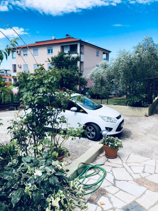 Bruno'S House Apartment Pula Exterior photo